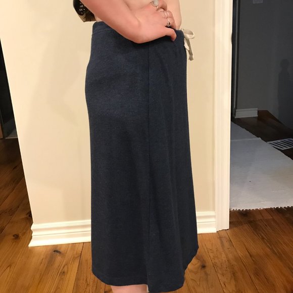 Casual A-Line Navy Long Skirt - Picture 2 of 3